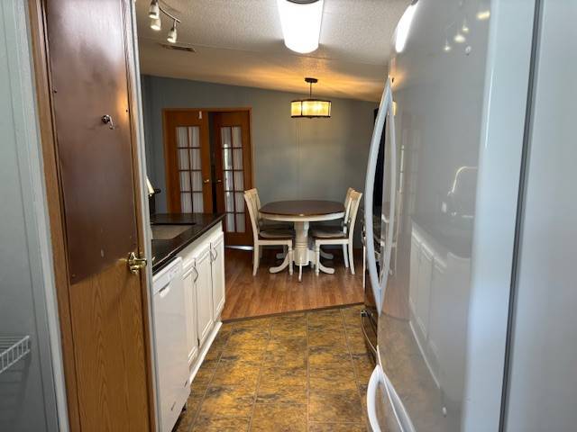 303 Winter Garden Court a Lake Alfred, FL Mobile or Manufactured Home for Sale